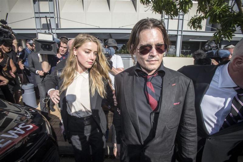 Johnny Depp eist ton van Amber Heard 