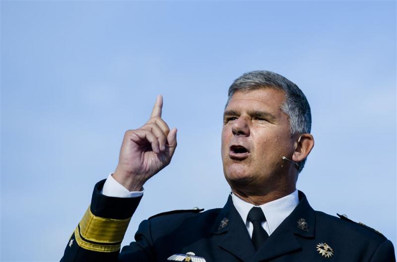 Commandant uit grote zorgen over marine