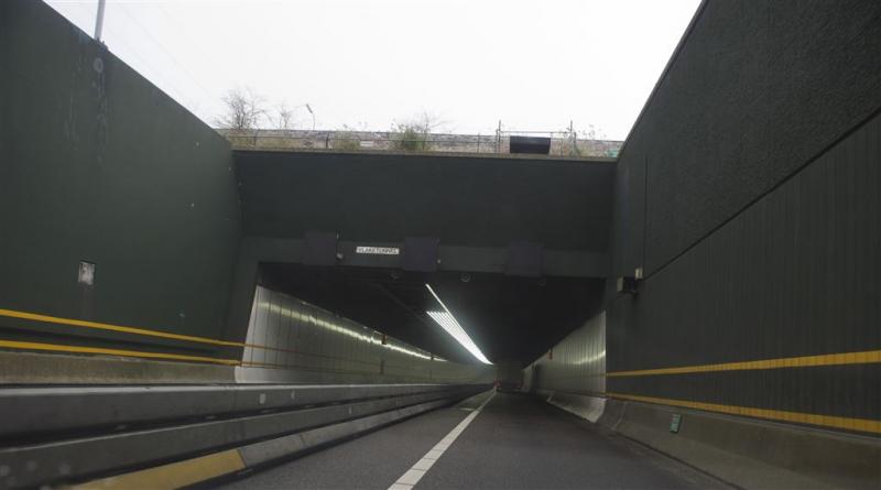 A58 dicht na ongeluk in Vlaketunnel