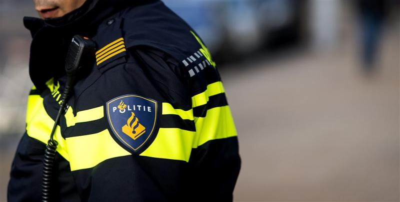 Politieagent gestoken in Amsterdam