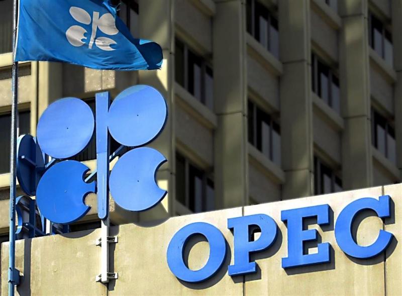 Olieproductie OPEC-landen en Rusland omlaag
