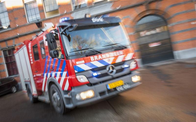 Brand in enorme frituurpan snackfabriek