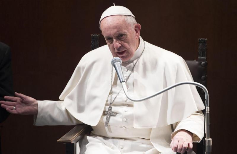 Paus: meer begrip voor ongehuwden