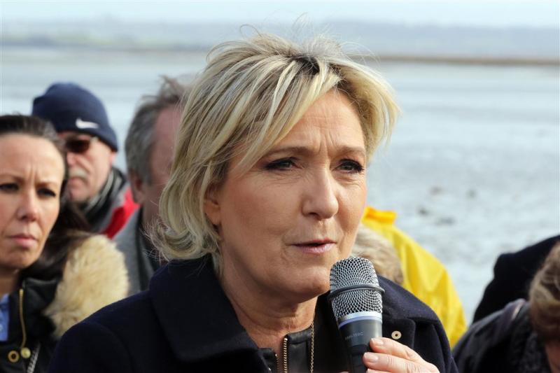 EP wil af van onschendbaarheid Le Pen
