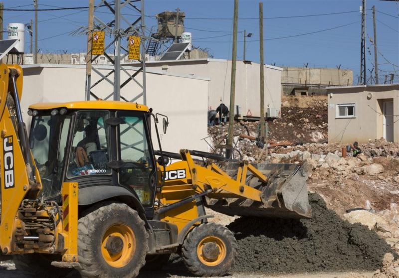 Israël ruimt huizen in Ofra op