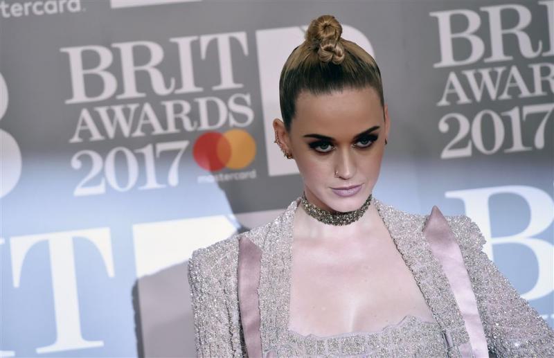 Katy Perry neemt nieuw kapsel na break-up