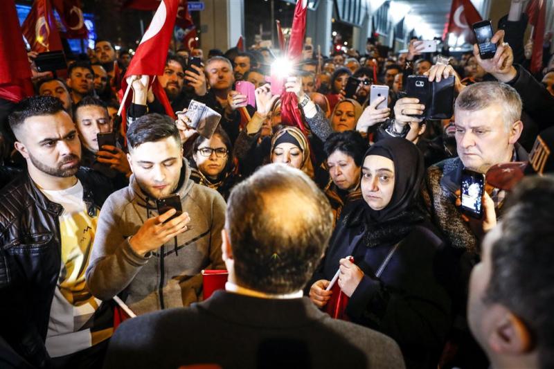 Turkse minister is ongewenste vreemdeling