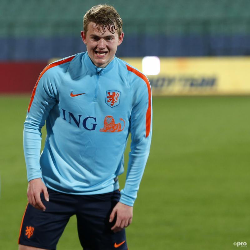 Matthijs de Ligt (17) debuteert in Oranje (Foto: Pro Shots/Stanley Gontha)