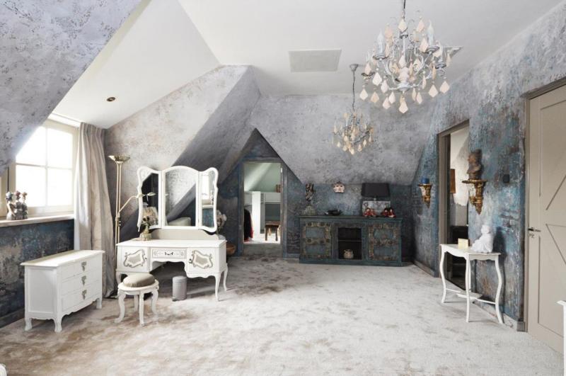 Monsterlijke oude villa (Foto: funda) Monsterlijke oude villa (Foto: funda)