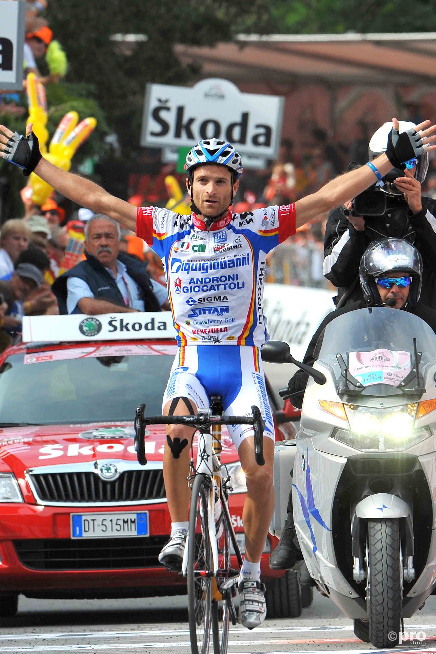 Scarponi wint de zesde etappe van de Giro d'Italia van 2009 (Pro Shots/Tim de Waele)