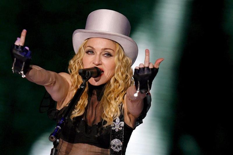 Stalker Madonna boos over datum rechtszaak