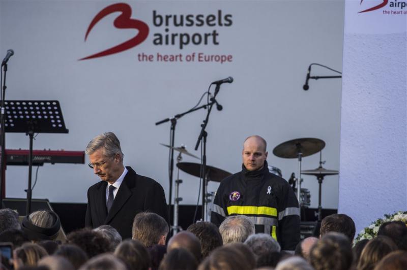 'Verdachten bij aanslag luchthaven Brussel'