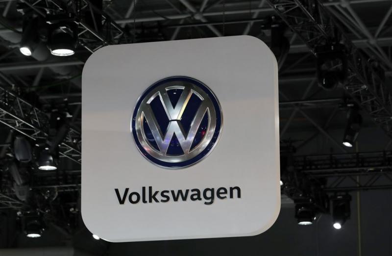 VW steekt miljarden in elektrisch rijden