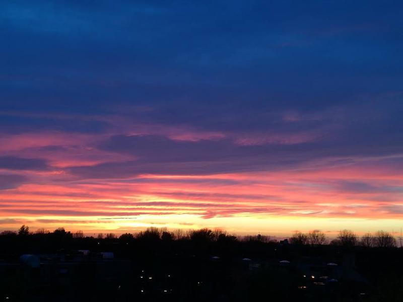 Zonsondergang in Alkmaar (Archieffoto)  (Foto: Papabear)