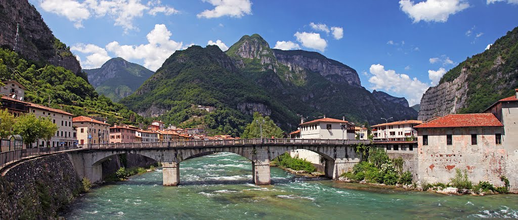 We rijden even door de mooie vallei van de Brenta (Foto: Panoramio)