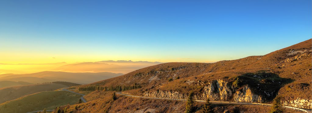 Mooi uitzicht vanaf de Monte Grappa (Foto: Panoramio) Mooi uitzicht vanaf de Monte Grappa (Foto: Panoramio)
