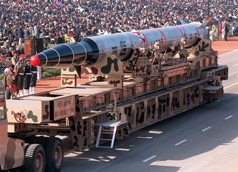 Noord-Korea vuurt raket richting zee Japan