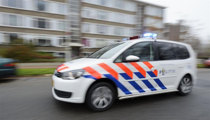 Politie zoekt belagers 'masturberende' man