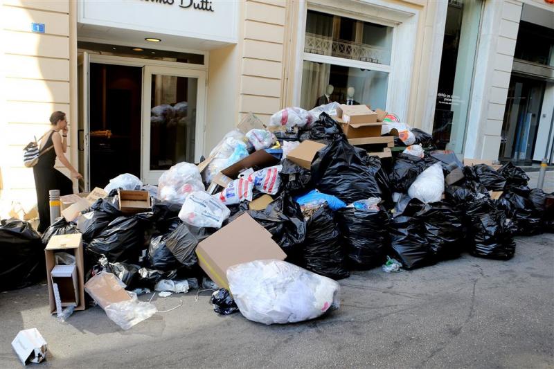 Griekse vuilnismannen stoppen met staken