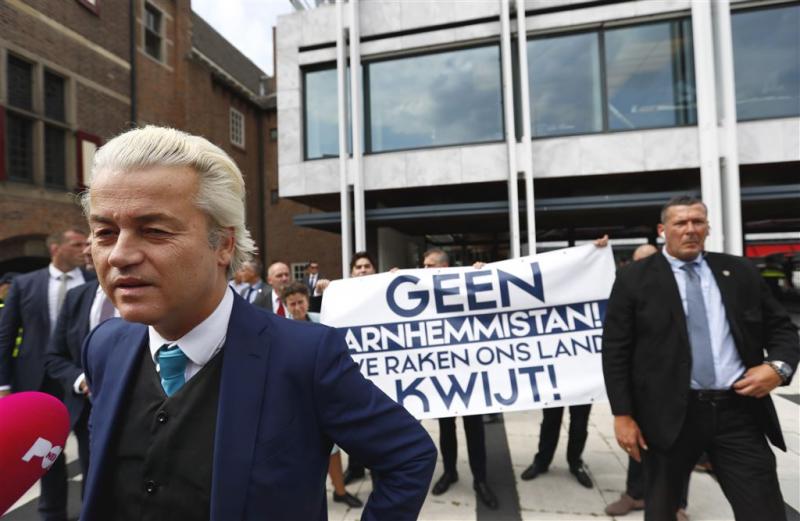 PVV, Pegida en NVU betogen tegen Marcouch