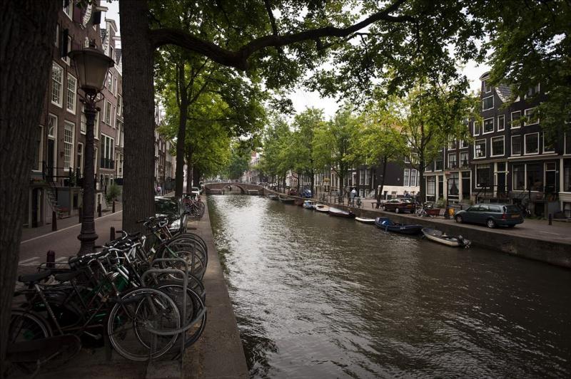 Amsterdam in top tien populairste steden