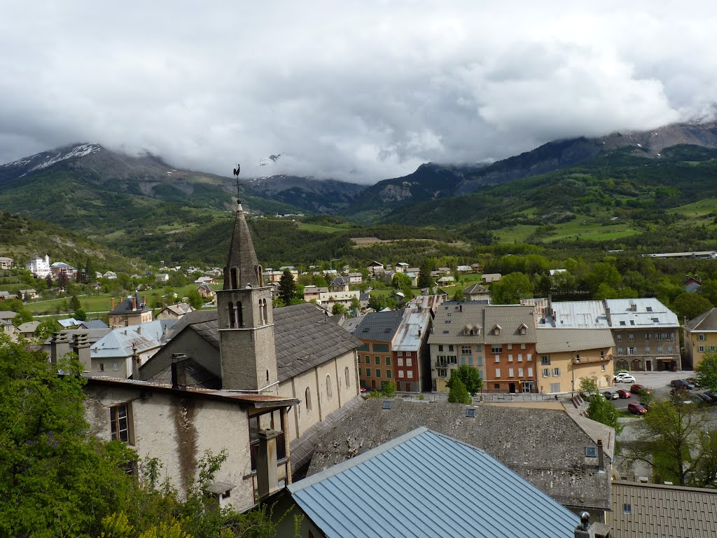 Jausiers, waar Cyril Dessel in 2008 de zestiende etappe won (Foto: Panoramio)