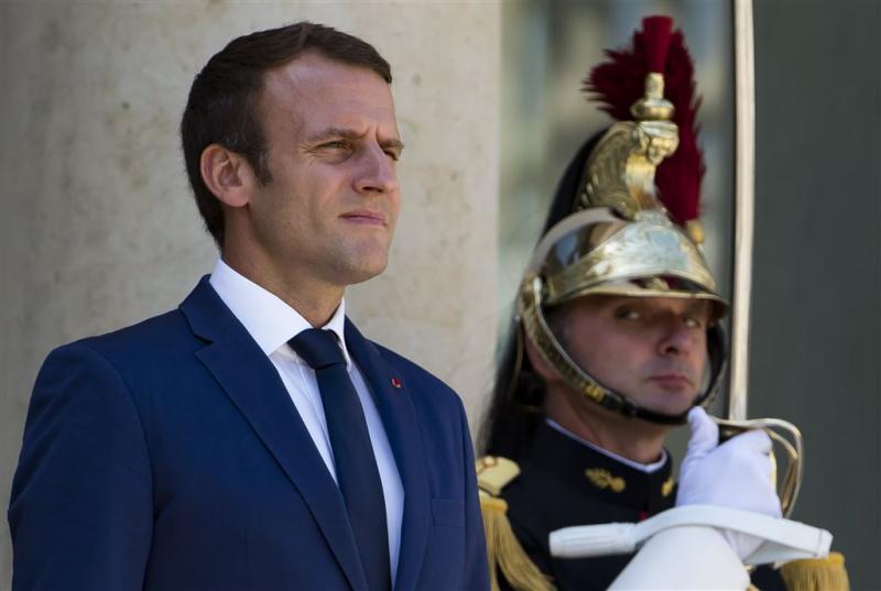 'Populariteit Franse president keldert'