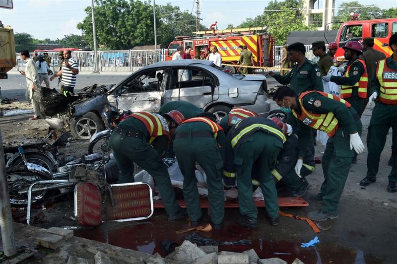 Tientallen doden door bomaanslag Pakistan