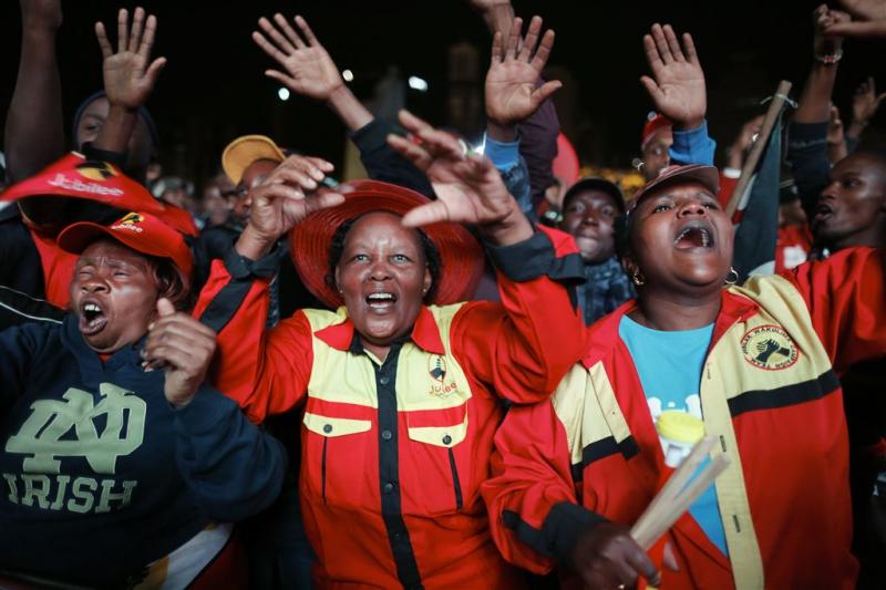 Drie doden bij rellen na overwinning Kenyatta