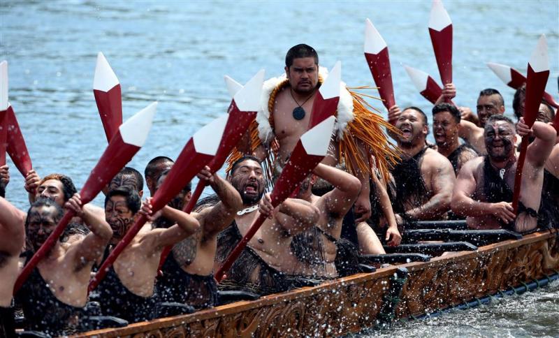 Maori's houden aftappen heilig water tegen