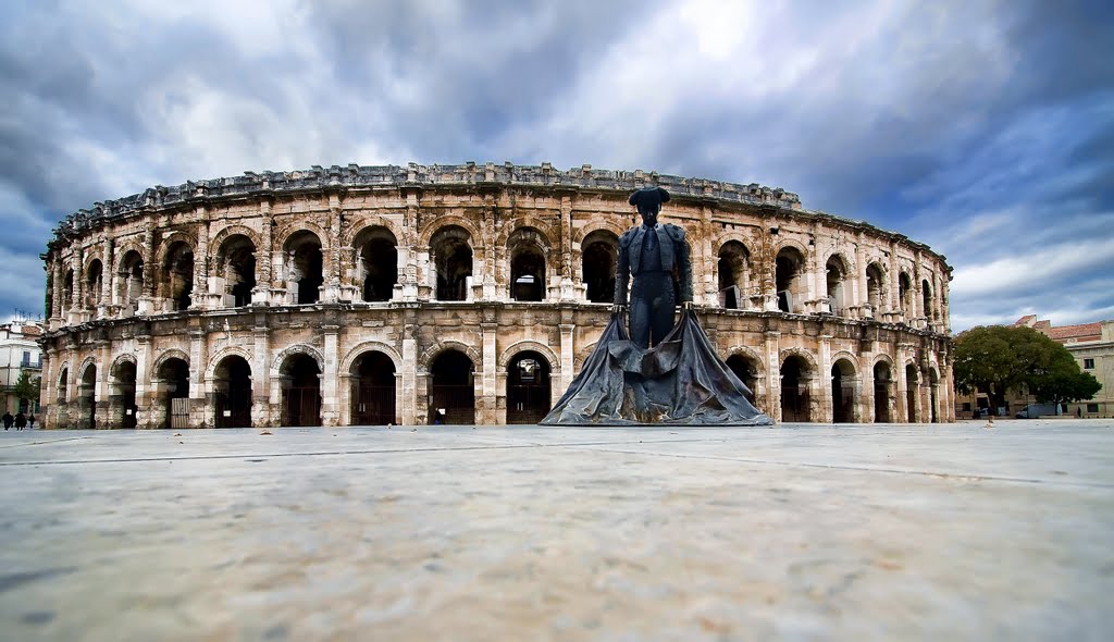 De prachtige arena van Nîmes (Foto: Panoramio)