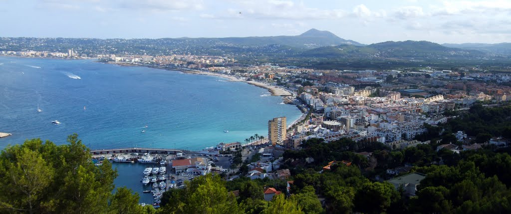 Bahia de Jávea ligt er mooi bij (Foto: Panoramio)