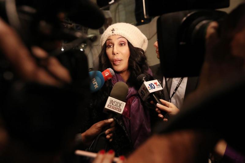 Cher stelt huis open voor 'dreamers'