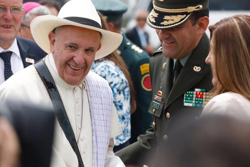 Paus vraagt om vergeving drugsmoordenaars