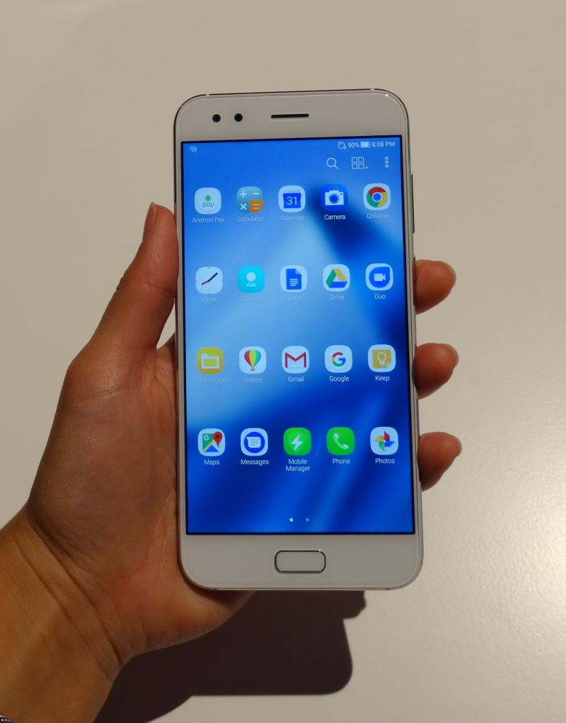 Lancering Asus Zenfone 4 Lancering Asus Zenfone 4