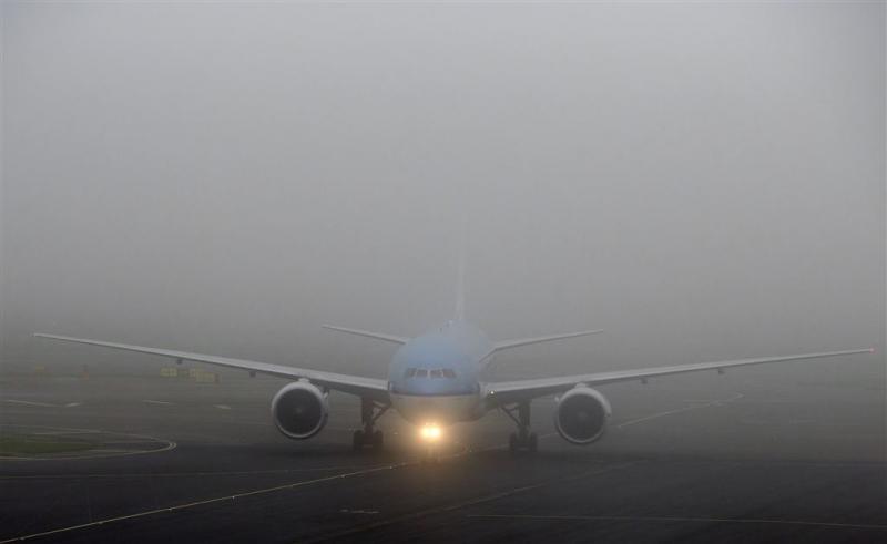 Vertragingen op Schiphol door mist