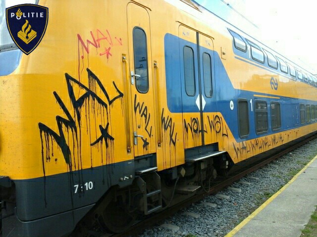 NS dreigt foto's graffitispuiter te openbaren (Foto: Nederlandse Spoorwegen )
