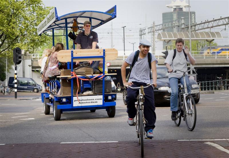 Amsterdam mag bierfiets weren uit centrum