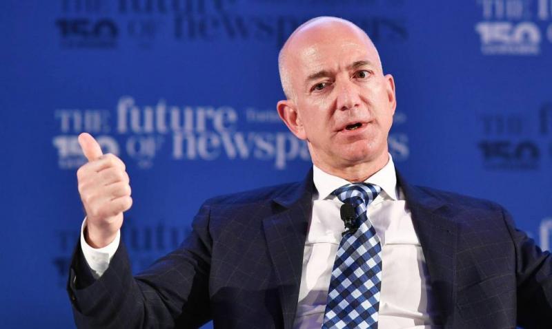 Vermogen Amazon-baas ruim 100 miljard dollar