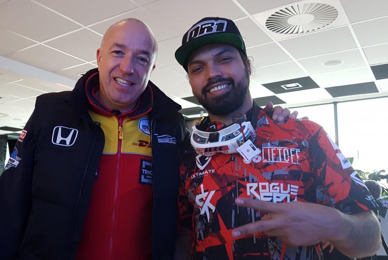 Gear.Club Unlimited - Tom Coronel en Vince Irie