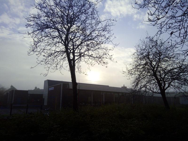 Bij Monique in Alkmaar wilde de zon vanmorgen doorbreken...  (Foto: DJMO)