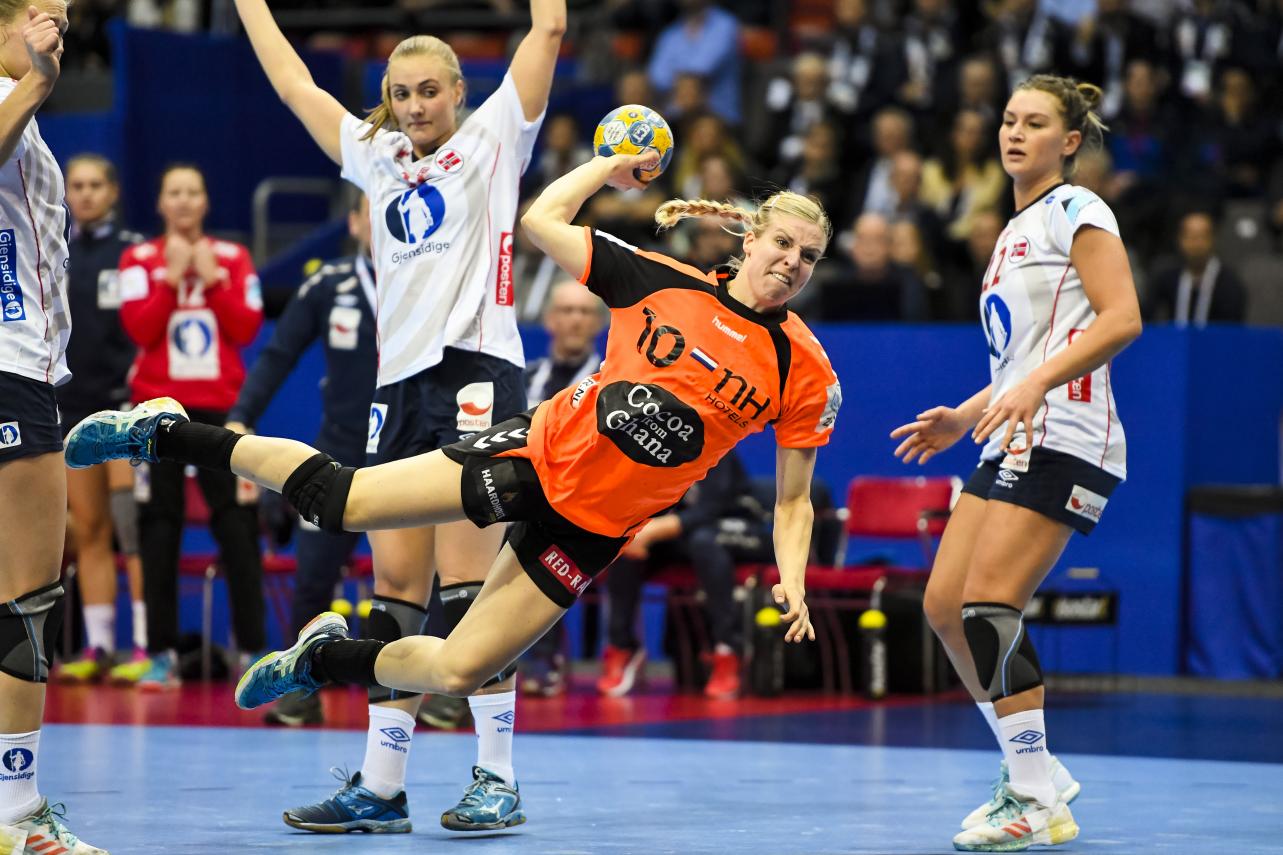 Handbalsters winnen tweede groepswedstrijd op WK (Pro Shots / Bildbyran)