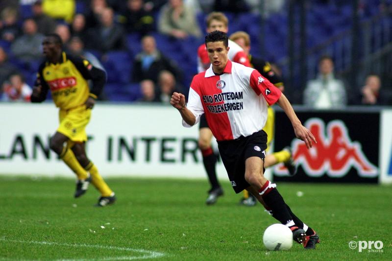 Robin van Persie zou na de winterstop zomaar voor Feyenoord kunnen spelen (PRO SHOTS / Stanley Gontha)