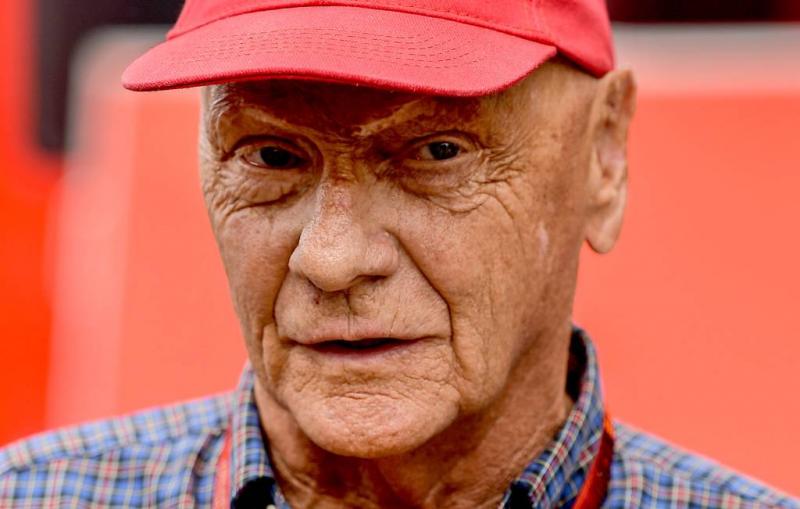 Ex-racer Lauda wil vliegmaatschappij Niki