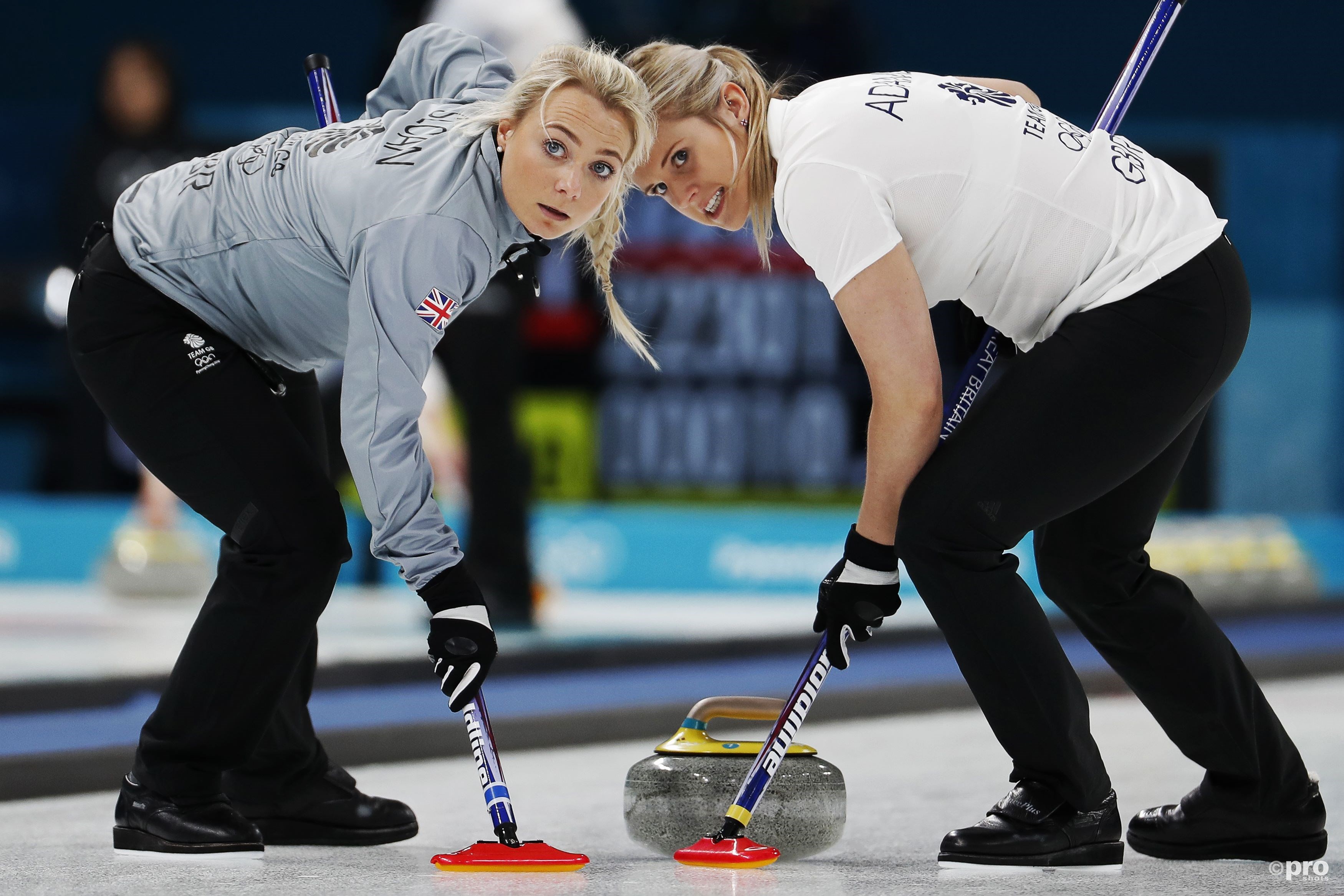 Wij stellen u graag voor aan Anna Sloan en Vicki Adams uit Eve Muirhead's Britse team (Pro Shots/Action Images)