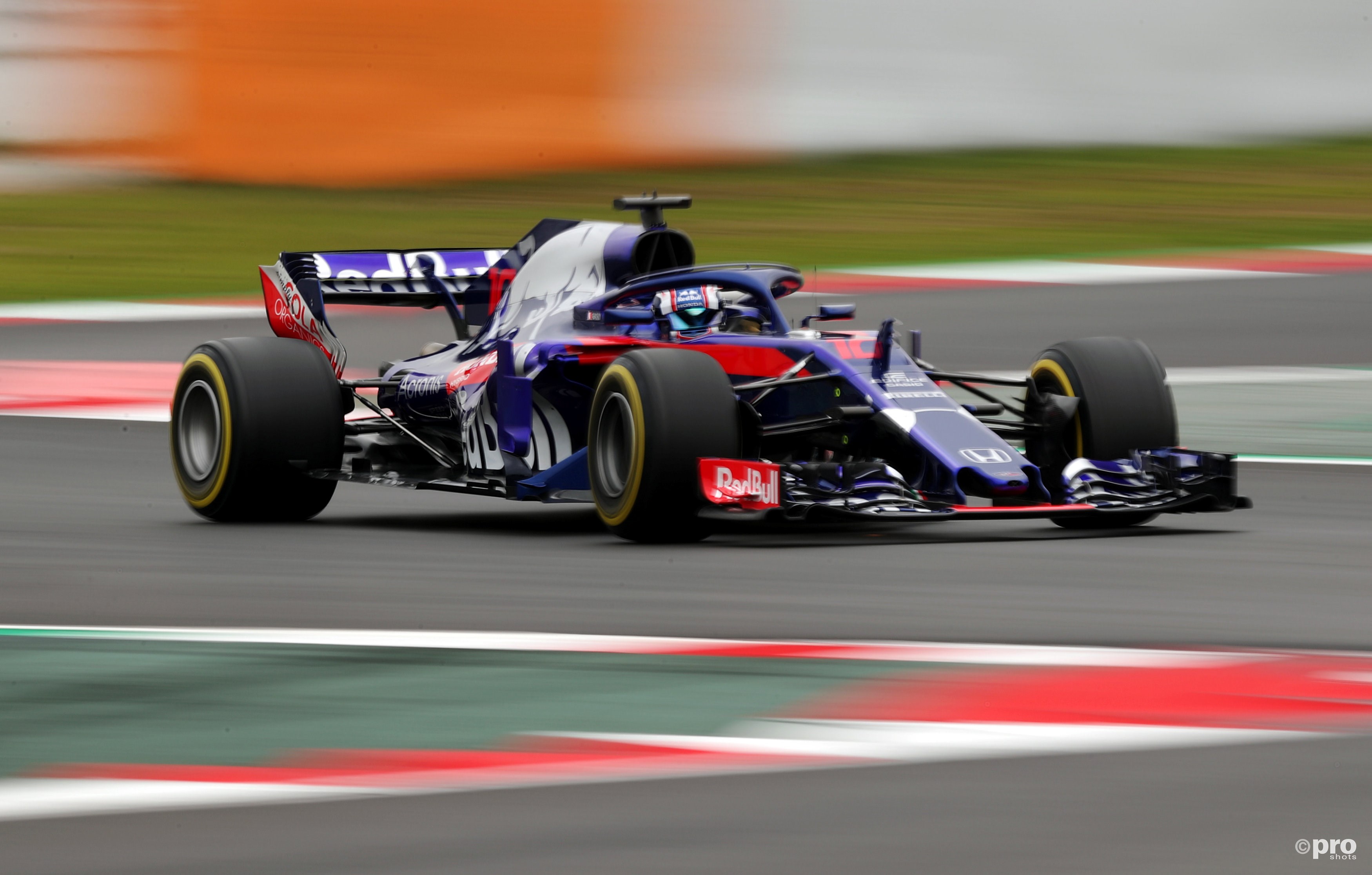 Toro Rosso STR13 (Pro Shots/Action Images)