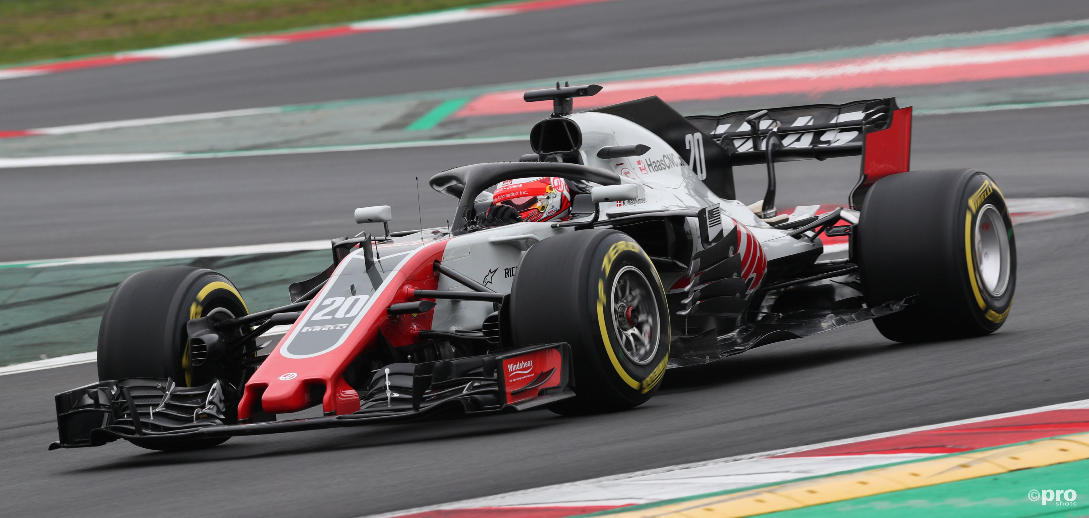 Haas VF-18 (Pro Shots/Action Images) Haas VF-18 (Pro Shots/Action Images)