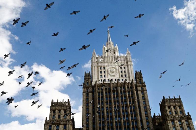 Rusland zet ruim 50 Britse diplomaten uit