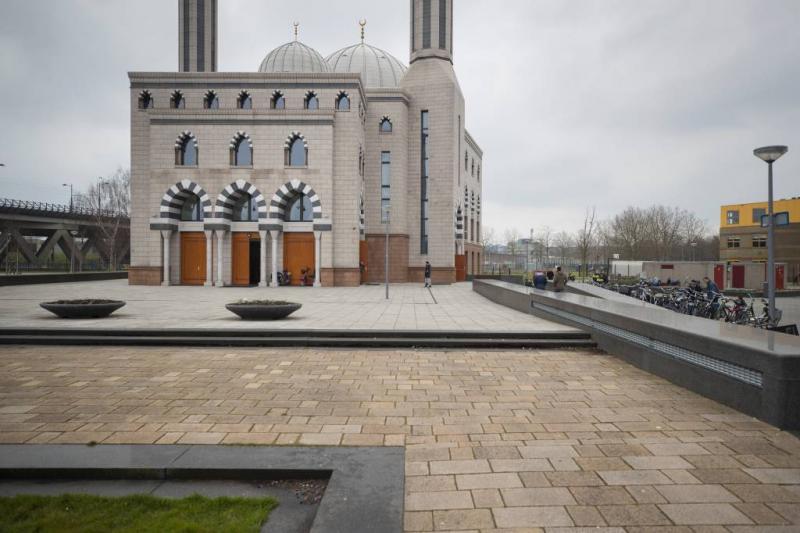 'Rotterdamse Essalam Moskee blijft open'