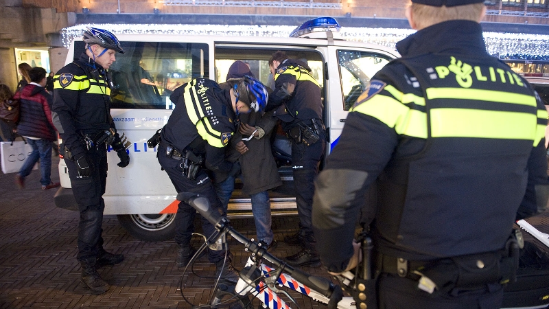 Inbrekers stelen woning (Foto: stockfoto politie.nl)